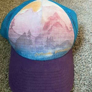 Outdoor research hat